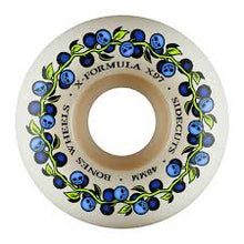 Load image into Gallery viewer, Bones X-Formula Skull Berries V5 Sidecuts 97a